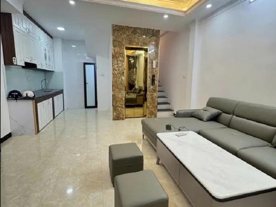 Bán nhà phường thạch bàn 35m2 6 tầng thang máy, ô tô tránh, dừng đỗ 9.x tỷ 0
