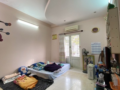 Bán nhà mặt tiền ngay cao lỗ, đối diện parc mall quận 4x20 chỉ 13 tỷ 5 2