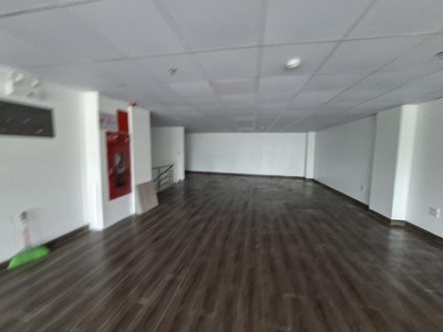 Bán nhà 730m2 mặt phố hồng tiến - long biên - hà nội. mặt tiền rộng thang máy. kinh doanh vô 2