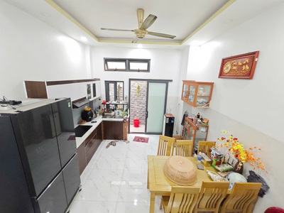 Hiếm có  nhà 4 tầng gần tô ngọc vân   vip tam bình   62m    hẻm xe hơi   giá chỉ 6.85 tỷ 1