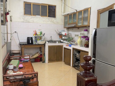 Siêu hiếm cho thuê nhà ngõ 51 lạc trung, 3 tầng x 45m2, 3 ngủ, chỉ 10 triệu 1