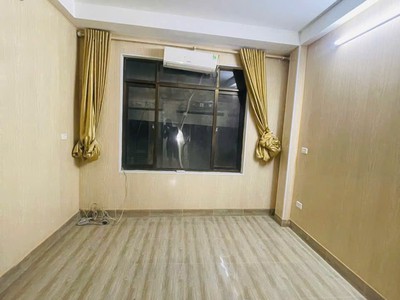 Cho thuê nhà trong ngõ văn chương, 4 tầng x 24m2, 2 ngủ, 8.5 triệu 1