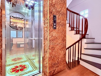 Bán nhà đông ngạc - 59m x 7 tầng thang máy - ô tô tránh - dòng tiền 60tr/tháng - chỉ 9.5 tỷ. 1