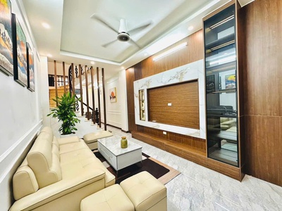 Trần quốc vượng   trung tâm cầu giấy   2 mặt thoáng   ô tô đỗ cửa 1