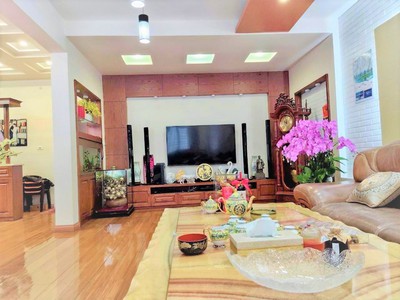 Bán nhà láng hạ   ngõ nông   ô tô đỗ cửa   mặt tiền 6m   61m  x 5t   20,3 tỷ 2
