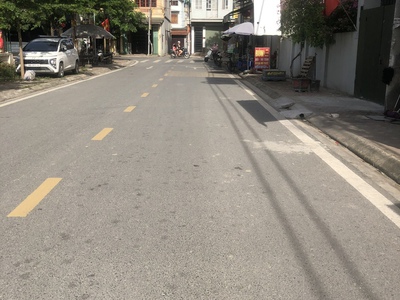 Đầu tư đinh   đất đa tốn  . đường trục chính-ô tô ngủ trong nhà- hàng xóm vin   eco. 52m2 giá 2,8 tỷ 0