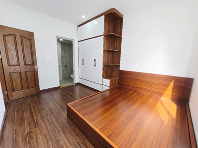 Nhà phú diễn   36m2 x 5 tầng đẹp   gần dh tài nguyên môi trường   gần ô tô   giá 8,5 tỷ 1