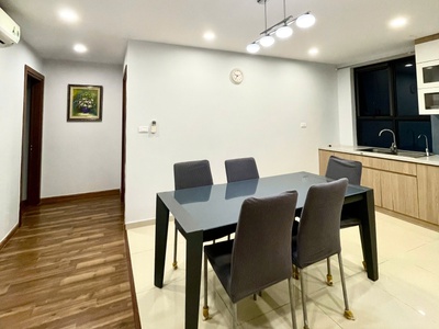 Căn góc dt 162m2, có 4 phòng ngủ 3 wc tòa khu ruby, ban công hướng mát giá tốt nhất thị trường 4