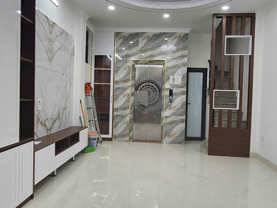 Nhỉnh 10 tỷ 47m2 5 tâng vĩnh phúc ba đình nhà mới kính kong 0
