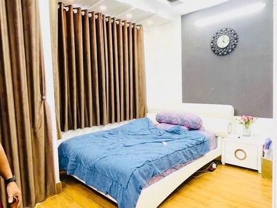 Giảm sốc 1 tỷ - gấp bán 12 tỷ - pxl phú nhuận - chính chủ định cư - 5pn lớn - 4 tầng btct - xhx ngủ 2