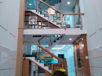 Gấp bán nhà ngay chợ bình thành hẻm 6m thông xe hơi ngủ nhà 56m2-4 tầng 6 tỷ 2 0