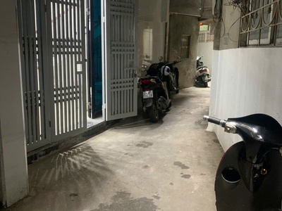 Bán nhà riêng ngõ Văn Hương - Diện tích 26m2 - Giá bán 6,75 tỷ 0