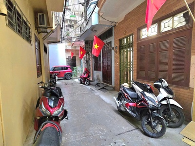 Bán nhà phân lô ngõ 3 Thái Hà 40m 4T MT 4m gara ô tô 2 mặt thoáng giá 14.3 tỷ 0