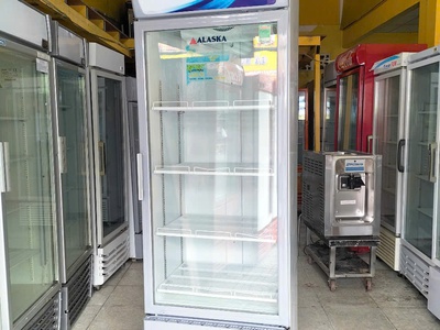 Tủ mát hiệu alaska lc 933c dung tích 550L mới 91 0