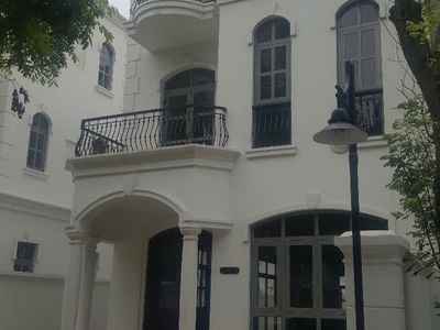 Bán Biệt thự Phong Lan khu Vinhomes Riverside2 Long biên 4 tầng 216m2 giá 108 tỷ 0