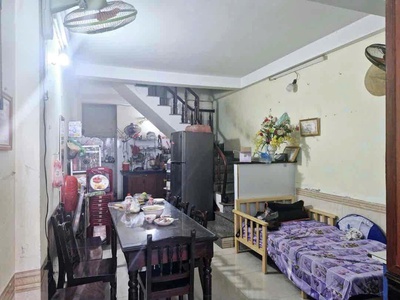 Bán Nhà C4 Mặt Tiền đường Phạm Cự Lượng, Sơn Trà  Dt 51m2   Giá 6,X Tỷ 2