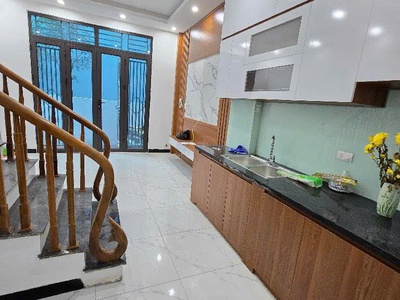 Bán nhà Phan Trọng Tuệ -Tam Hiệp ,DT 40m ,Giá Nhỉnh 5 tỷ, oto gần , Ngõ Nông Thoáng sáng 4