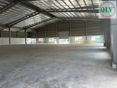 Cho thuê nhà xưởng 3.400m2 trong KCN Hòa Phú Vĩnh Long giá cho thuê 85.000/m2 1