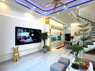 HOT   Nhà 1 trệt 2 lầu ngay trung tâm TP Tân An   Full nội thất   Giá chỉ 2 tỷ 300   Sổ hồng riêng 1