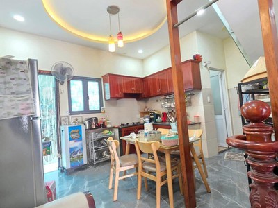 Bán nhà 75m2 ngay cao đẳng công thương  đỗ xuân hợp phường phước long b, q9,  nhỉnh 5 tỷ. pb322 1