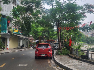 Bán nhà 7t thang máy, quốc tử giám, oto tránh, kd, gần hồ, ở sướng, nhỉnh 20 tỷ 1