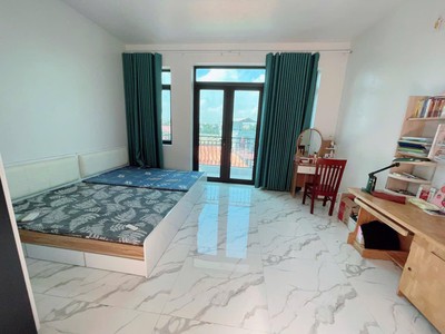 Nhà trung tâm phường xuân hòa   gần chợ   nhà đẹp, công năng đầy đủ   giá hơn 3 tỷ 4