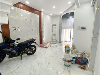 Nhà 4 tầng nở hậu hẻm ôtô đường nguyễn trãi p2q5. giá 11,5 tỷ tl 2