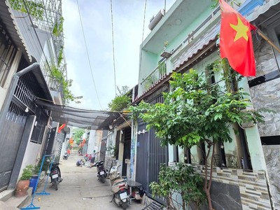 Bán nhà 75m2 ngay cao đẳng công thương  đỗ xuân hợp phường phước long b, q9,  nhỉnh 5 tỷ. pb322 2