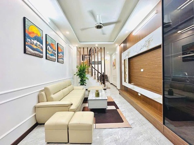 Trung tâm cầu giấy- gần phố lê văn lương-nhà đẹp ở ngay 2