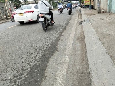Nhà cấp 4 kiên cố   hẻm xe hơi, nguyễn duy trinh - phường phú hữu   sổ đẹp   giá cực tốt 4