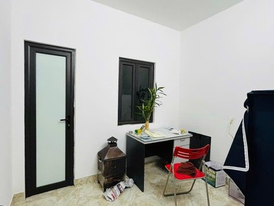 Bán nhà hoàng hoa thám, 22m2 5 tầng, ngõ thông chỉ 10m ra oto 3