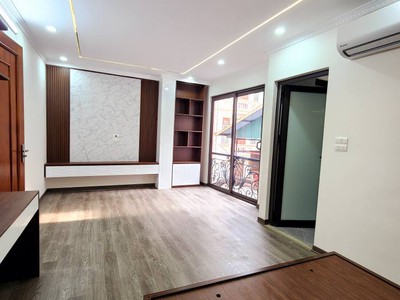 Nhà tại ba đình 50m2-6 tầng thang máy- 4m mt- 12.5 tỷ 0