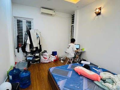 Bán nhà hoàng hoa thám, 22m2 5 tầng, ngõ thông chỉ 10m ra oto 1