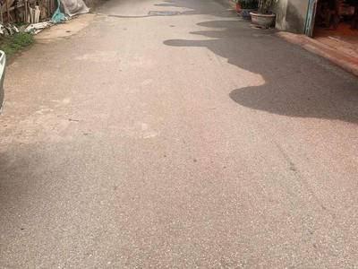 Cần ra gấp 1 lô đất  hương mạc- từ sơn   sát vách anh đông anh 2