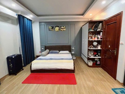 Hàng hiếm-lô góc 2 mặt tiền-ô tô vào nhà-1 nhà ra phố 3