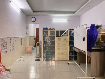 Bán gấp nhà hẻm 716 bình long 85.4 mét,  2 tầng , ngang 4 mét, giá mềm 6.9 tỷ tân phú hồ chí minh - 2