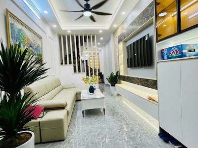 Nhà riêng mới đẹp khu ngã tư sở - thanh xuân, 36m2, 4t, 10m ra ôtô, 2 mặt thoáng, gần phố.   8 tỷ 0
