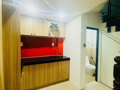 Tuyệt vời  dựa trên thông tin bạn cung cấp, đây là một vài tiêu đề gợi ý, đáp ứng các yêu cầu của 4