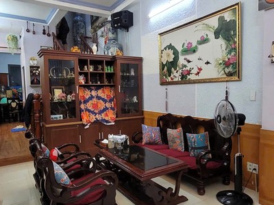 Nhỉnh 6 tỷ tl  nhà hẻm xe hơi   82m    giáp phú nhuận, chỉ 10 phút ra sân bay tsn 1