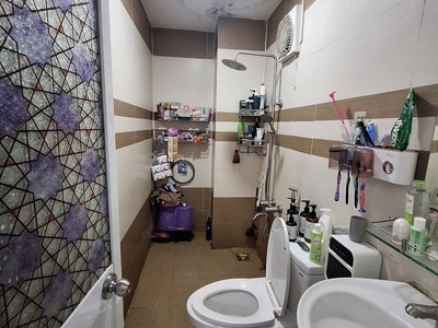 Bán nhà  phước long b, dt 80m2, 4 tầng, 9pn, 9wc, q.9, 7.25  tỷ, sổ hồng 4