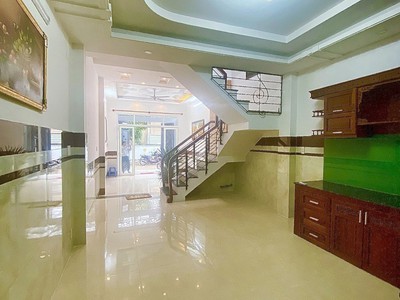 Bán nhà 64m , 4pn, 4wc, 3 tầng, q.9, 7,05  tỷ, sổ hồng 1