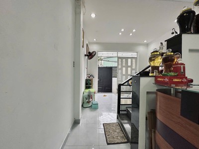 Nhà hoàng hoa thám bình thạnh gàn bệnh viện ung bứu 3