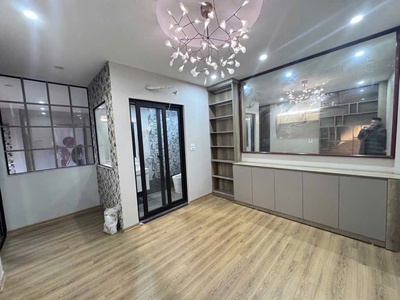 Bán nhà đẹp nguyễn văn cừ-55m- 5 tầng - mặt tiền rộng- oto- tiện ích ngập trân nhỉnh 11 tỷ   thương 2