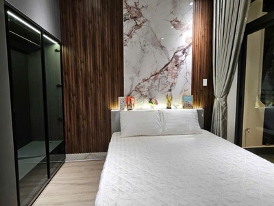 Bán gấp nhà mới ngay công viên làng hoa,gv chỉ 3ty950 4