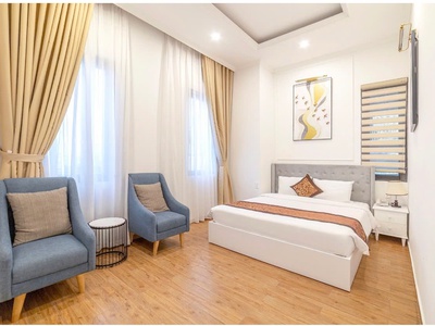 Cho thuê khách sạn full nội thất đường phù đổng thiên vương phường 8 giá 70tr 2