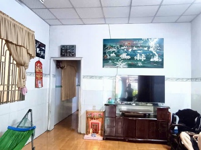 Bán nhà 2 tầng, 66m2 đường lê thị hoa, bình chiểu, thủ đức. 2pn, sổ đỏ, giá 4.5 tỷ. 1