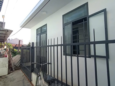 Bán nhà phương sài-nha trang, diện tích 36m2 ngang 6m dài 6m  giá 1tỷ380tr liên hệ e bích  để đi 0