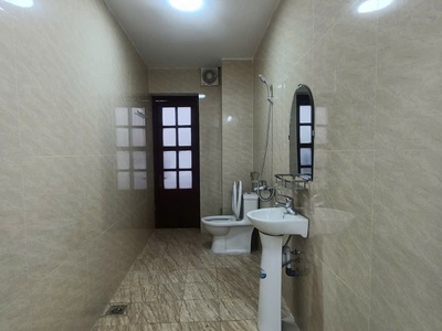 Kim đồng, hoàng mai, 48 m2 , 5 tầng, mặt tiền 4,2 m, giá nhỉnh 17 tỷ, 2