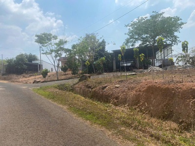 Bán đất 200m  giá tốt, ngay trung tâm hành chính xã 0