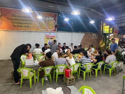 Sang quán nhậu mặt tiền đt 743, dĩ an, bình dương 1